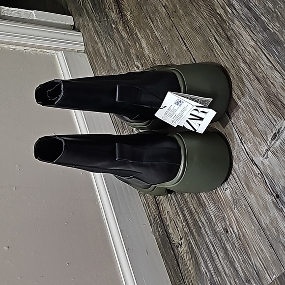 Zara Chunky Heel Bootie - Picture 3 of 5